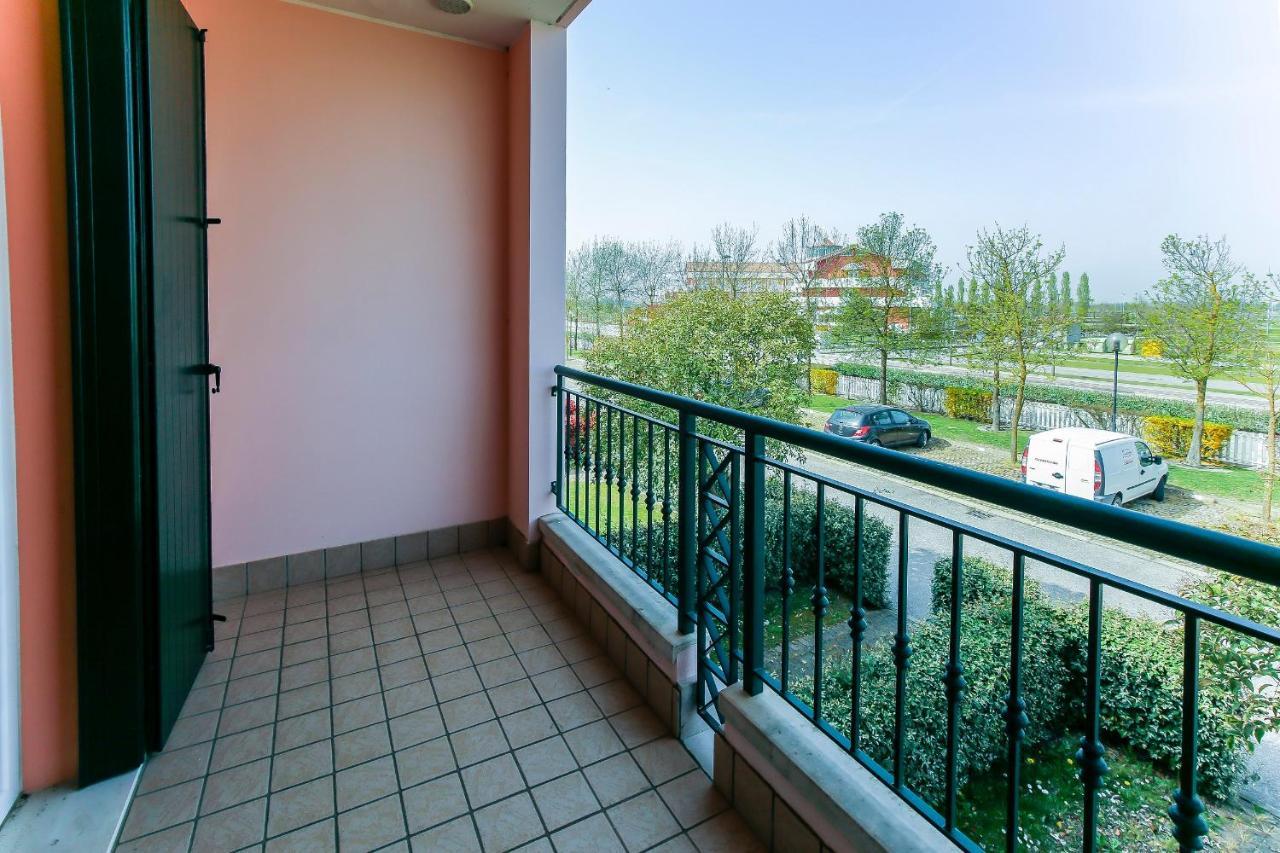 Pioppi Lido Altanea Apartment Каорле Екстериор снимка