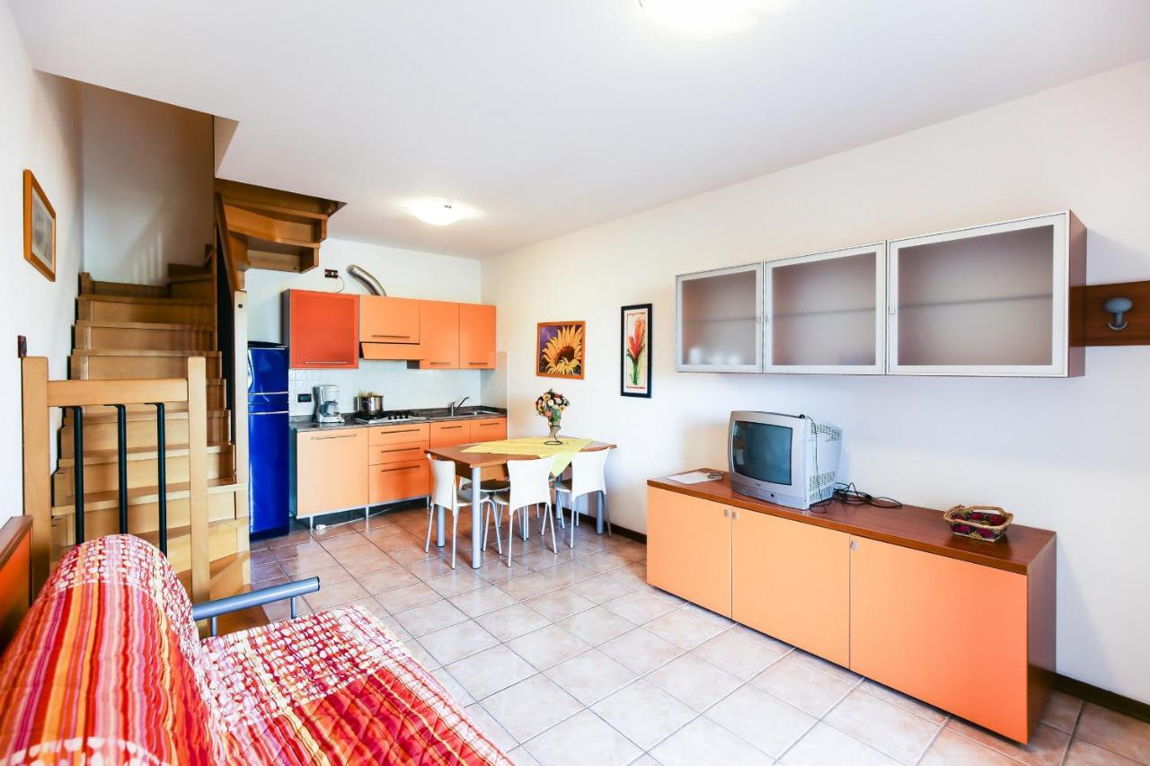Pioppi Lido Altanea Apartment Каорле Екстериор снимка
